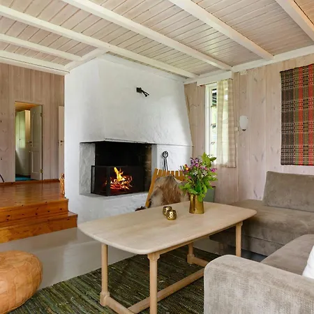 Mountain Base For Active Explorers 度假居 奥普达尔