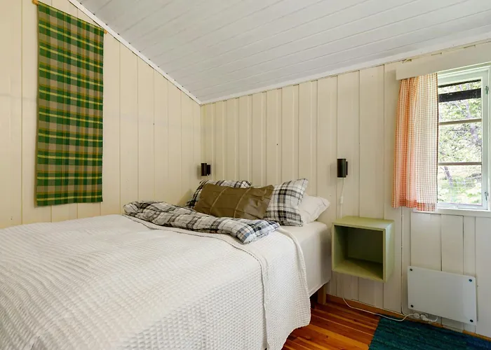 Mountain Base For Active Explorers *